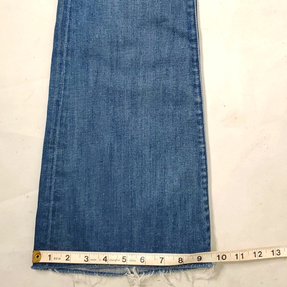 Mother The Weekender Fray Mid-Rise Flared Jeans Sz 25 US Original Blue Denim - Picture 9 of 16